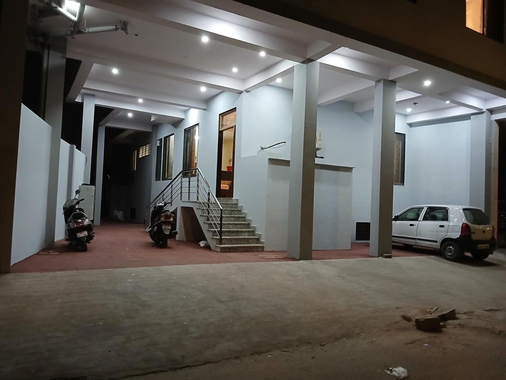 Hotel G M I, Sikar Road Τζαϊπούρ Εξωτερικό φωτογραφία