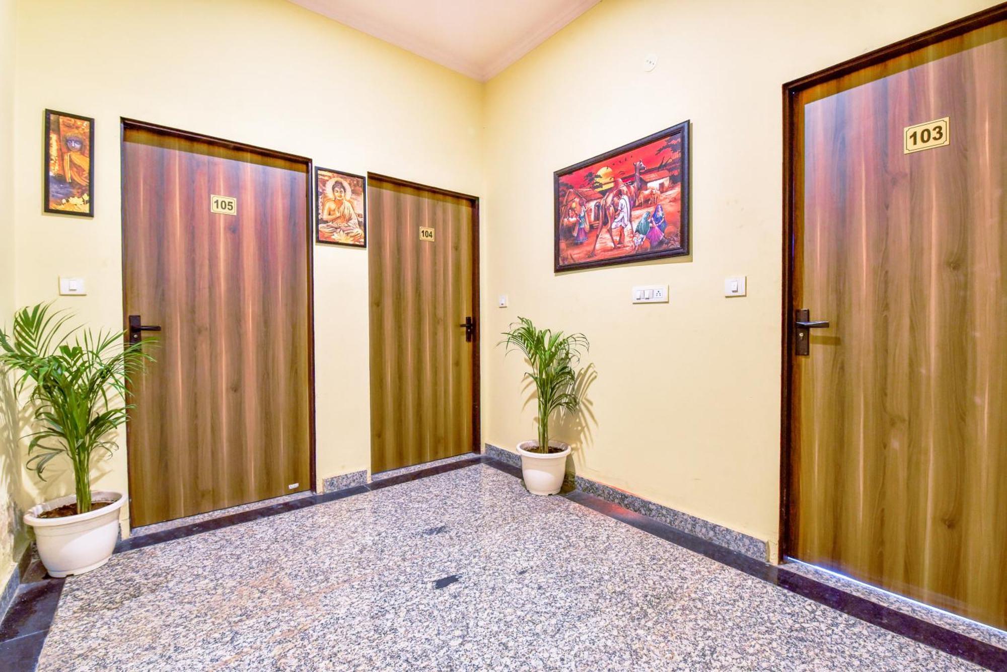 Hotel G M I, Sikar Road Τζαϊπούρ Εξωτερικό φωτογραφία