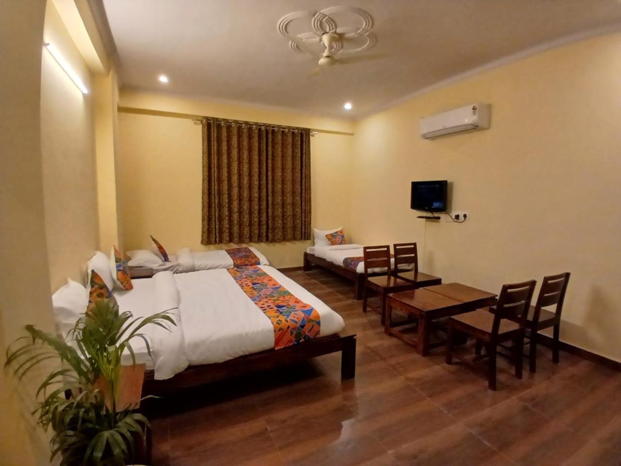 Hotel G M I, Sikar Road Τζαϊπούρ Εξωτερικό φωτογραφία