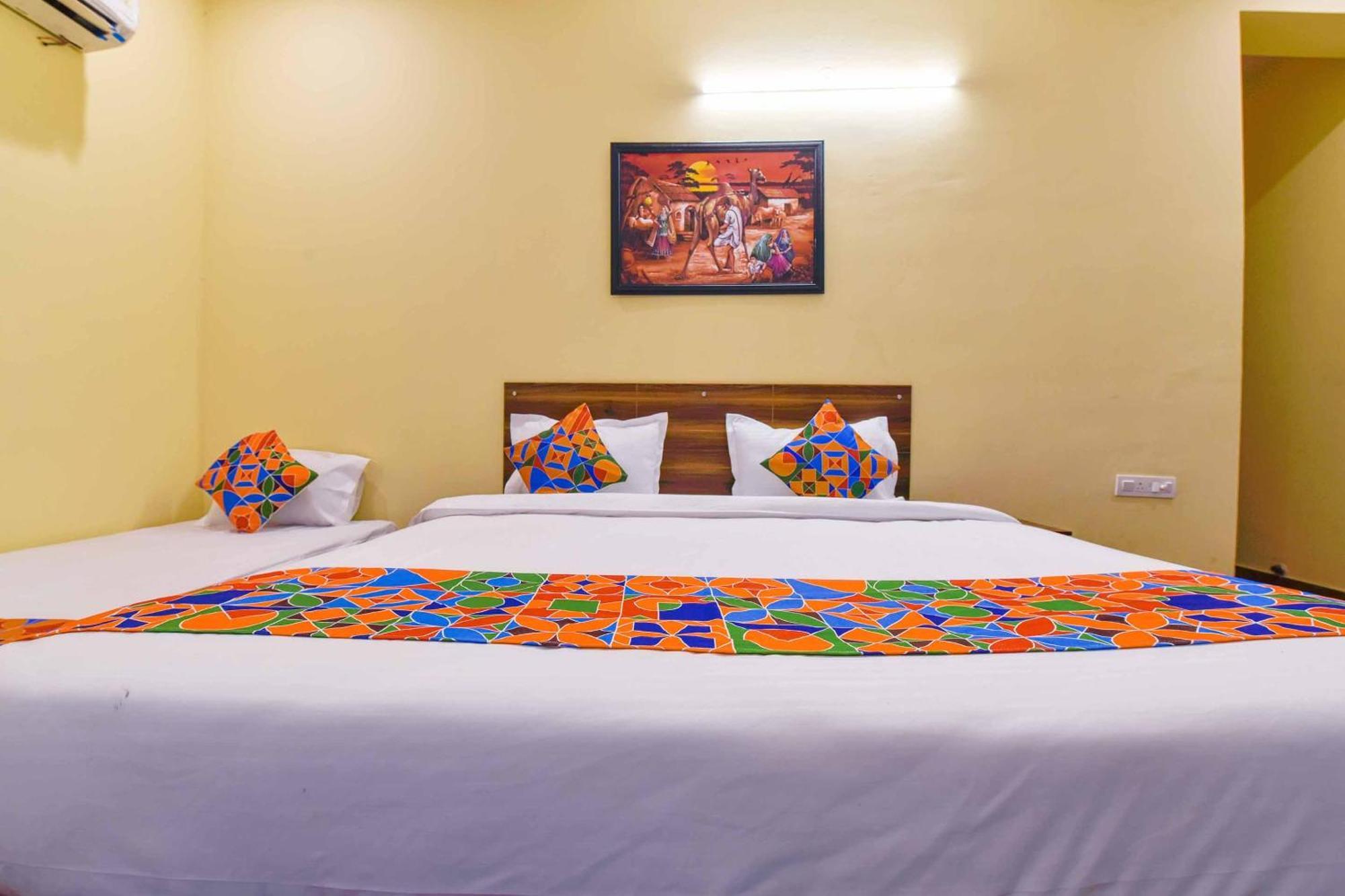 Hotel G M I, Sikar Road Τζαϊπούρ Εξωτερικό φωτογραφία