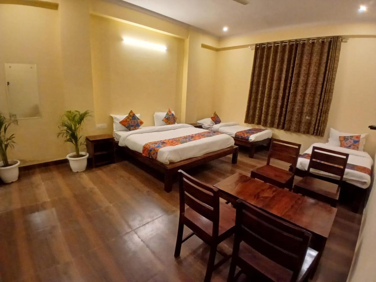 Hotel G M I, Sikar Road Τζαϊπούρ Εξωτερικό φωτογραφία