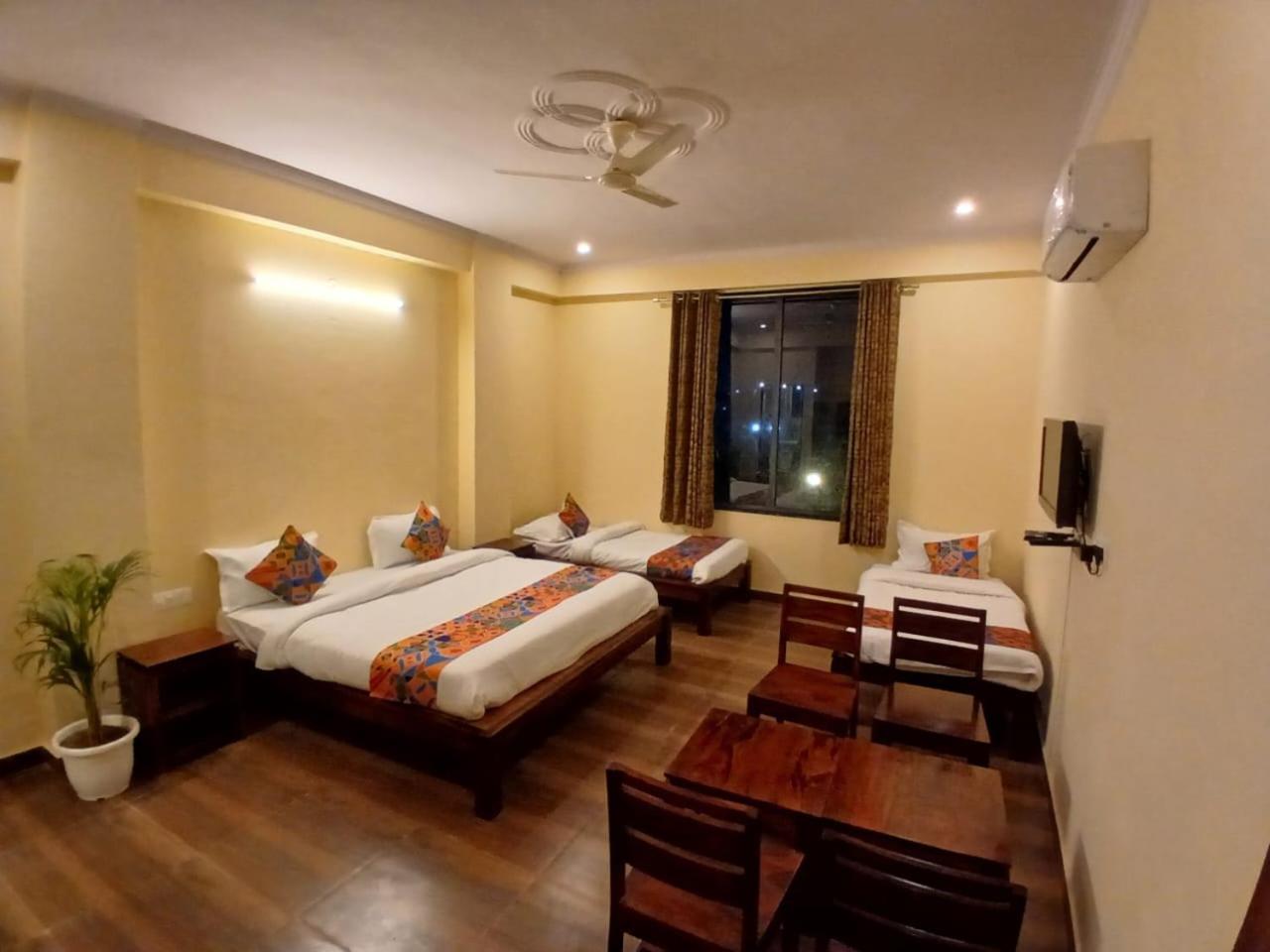 Hotel G M I, Sikar Road Τζαϊπούρ Εξωτερικό φωτογραφία